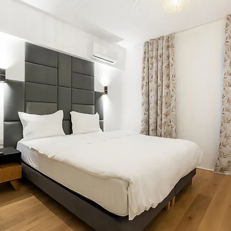 Apartment One Velvet Parking Bucharest