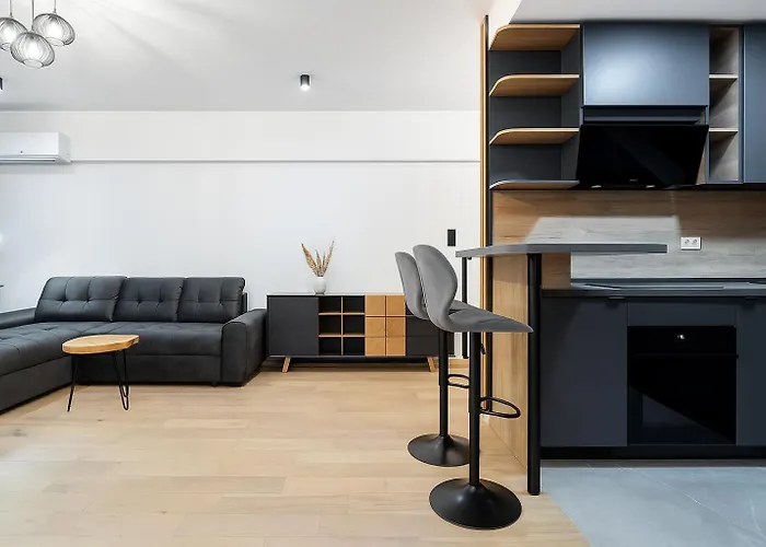 One Velvet Parking アパート *