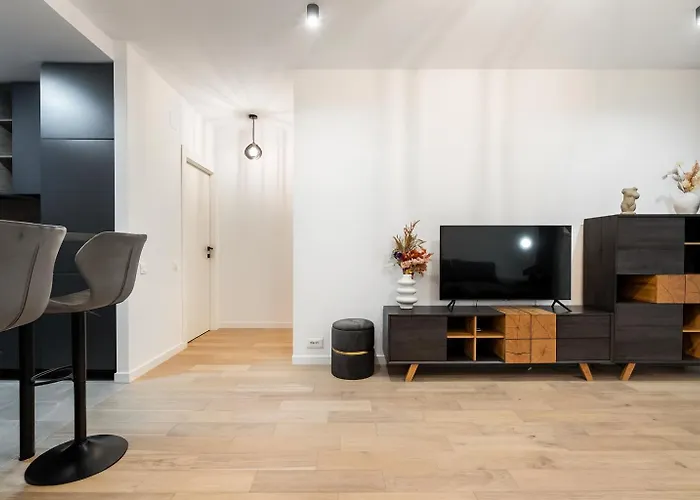 One Velvet Parking * Bukurešť