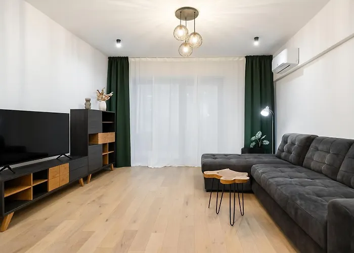 One Velvet Parking Apartament *