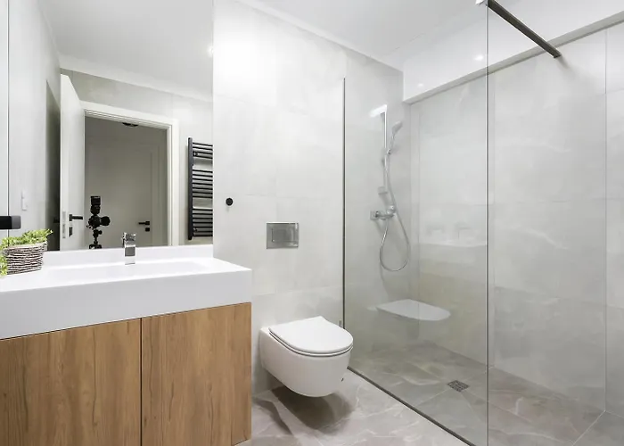 One Velvet Parking Apartament *